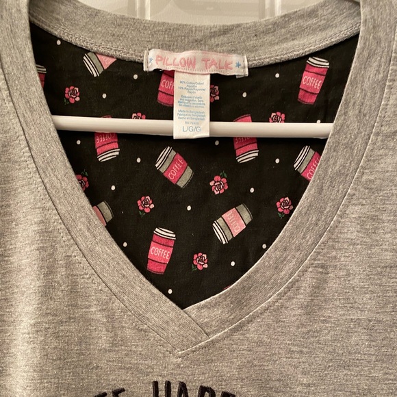 NWT Pillow Talk Women’s Size Large Nightgown in Grey with Embroidery on Front - Picture 3 of 10